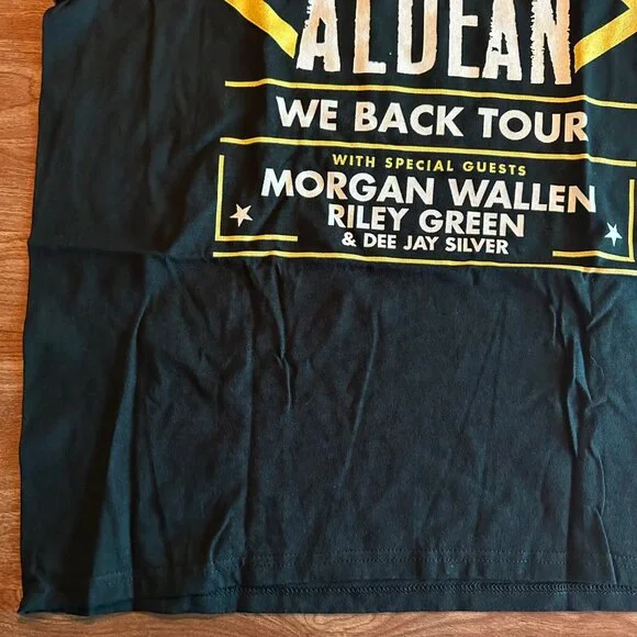 Gildan Jason Aldean Morgan Wallen Riley Green Dee Jay Silver Wee Back Tour Black